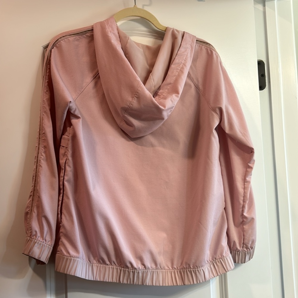 Lululemon jacket - Picture 3 of 5